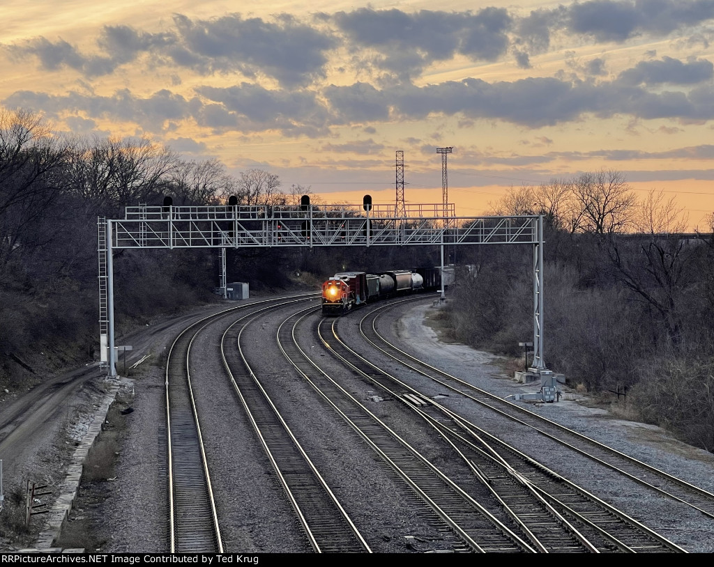 BNSF 1352